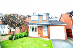 Doncaster - Warmsworth - Great Customer Feedback - 3 Bed Detached House - Private Garden & Parking Plus Garage - Quiet Cul De Sac Location - Dog Friendly - Fast Wifi - Close to Motorway Access